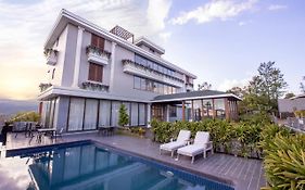 Leela Resort, The Exotic Boutique Hotel - Pure Veg